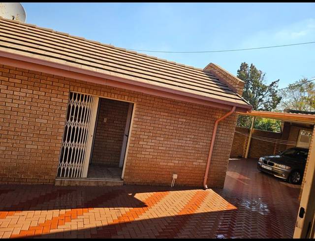 4 BEDROOM HOUSE FOR SALE IN ERASMIA